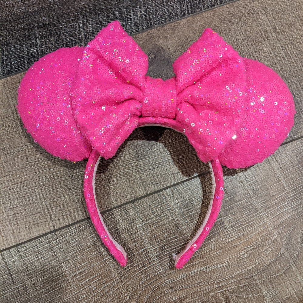 Minnie ears
